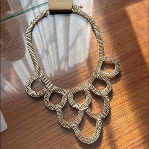 New necklace snake chain detailed statement scallop loop gold